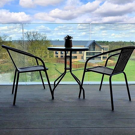 Spacious Balcony View Apt Near Nec Bhx Free Parking Sleeps 4 Hockley Heath Camera foto